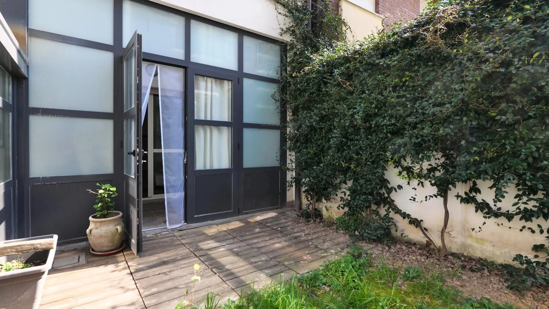 Garden&Terrace Apartment Fondazione Prada Milan Italy