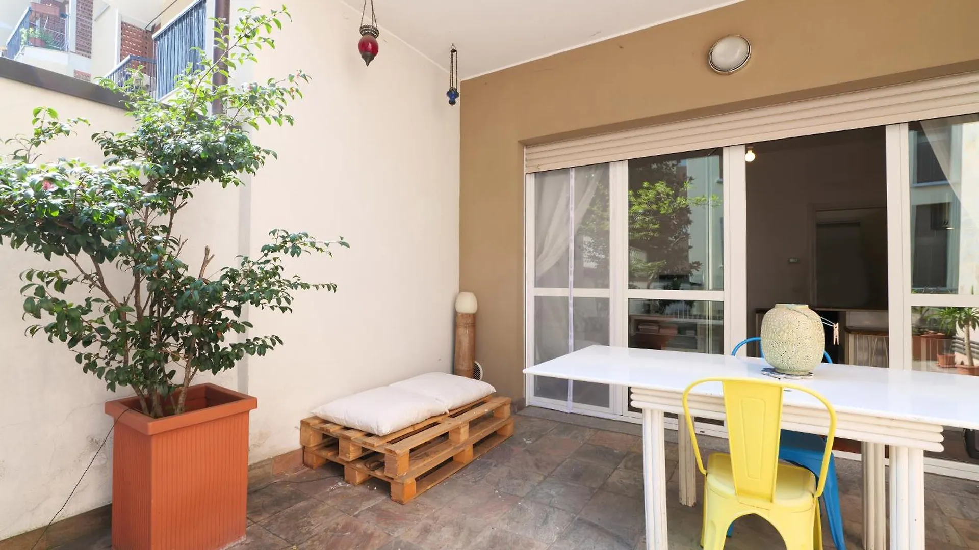 Garden&Terrace Apartment Fondazione Prada Milan
